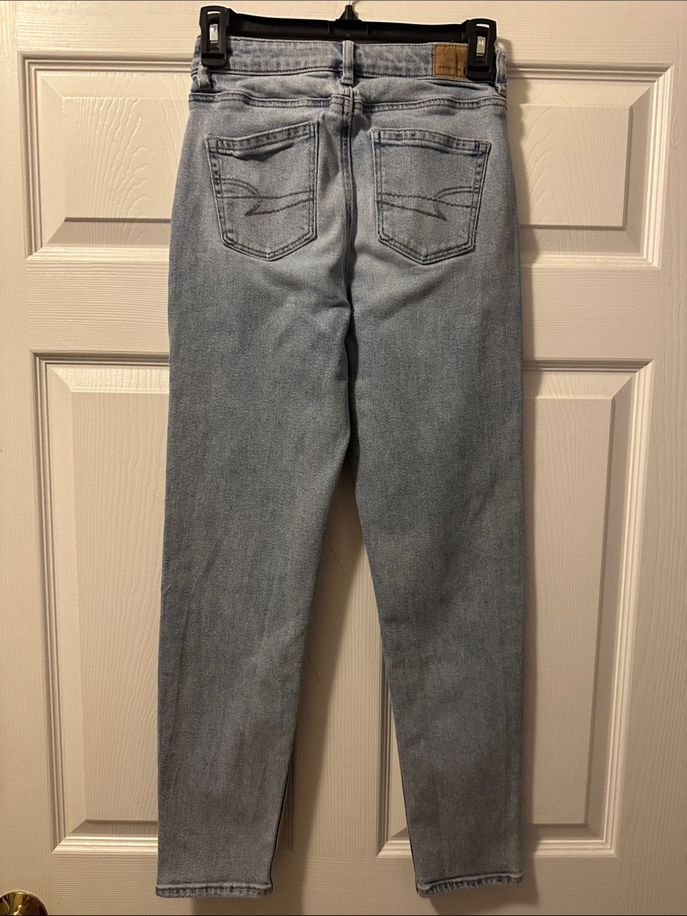 American Eagle Outfitters Light Blue High Rise Mom’s Straight Jeans - Size 0